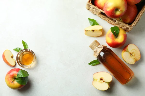 Homemade Apple Vinegar Ingredients White Textured Table — Stok Foto