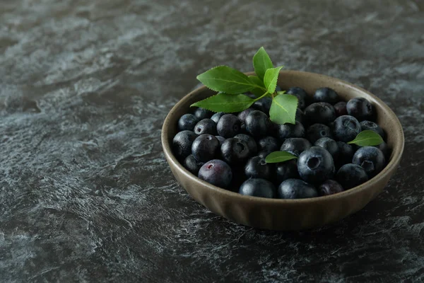 Siyah dumanlı böğürtlen konsepti