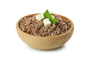 Beyaz arka planda izole edilmiş lezzetli karabuğday.