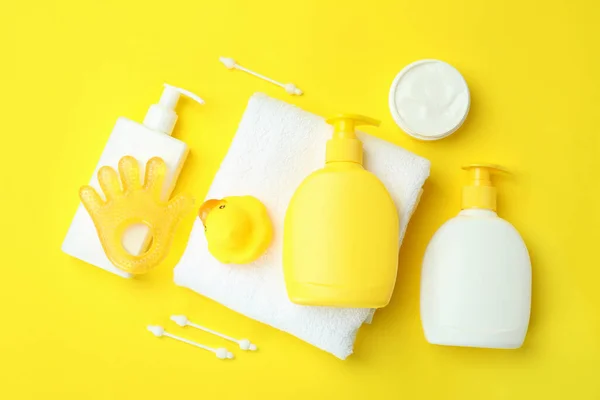 Diferentes Accesorios Higiene Para Bebés Sobre Fondo Amarillo —  Fotos de Stock