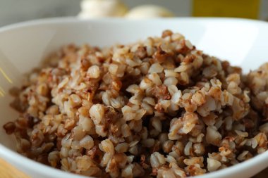 Karabuğdaylı lezzetli yemek kavramı, yakın çekim.