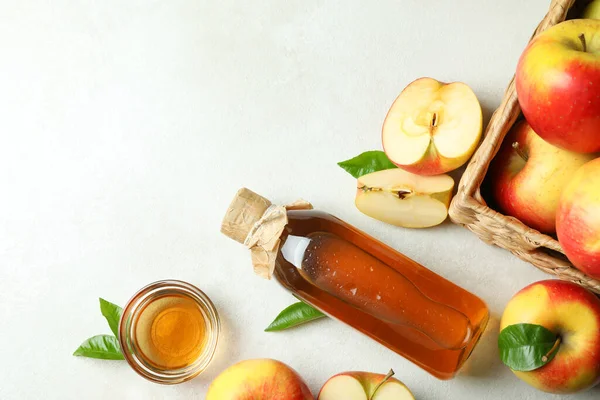 Homemade Apple Vinegar Ingredients White Textured Table — Foto de Stock