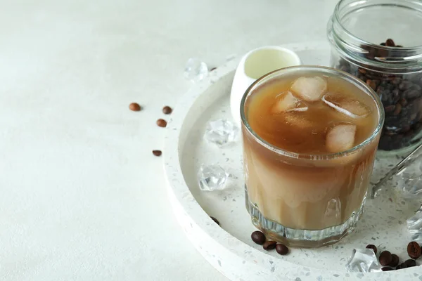 Konsep Memasak Kopi Atas Meja Bertekstur Putih — Stok Foto