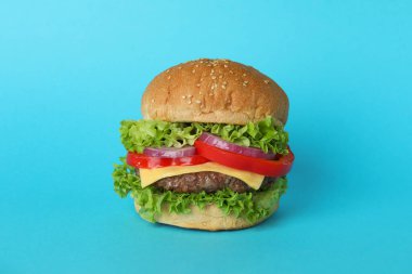 Lezzetli hamburgerle lezzetli yemek kavramı