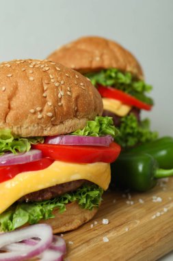 Lezzetli hamburgerli lezzetli yemek kavramı