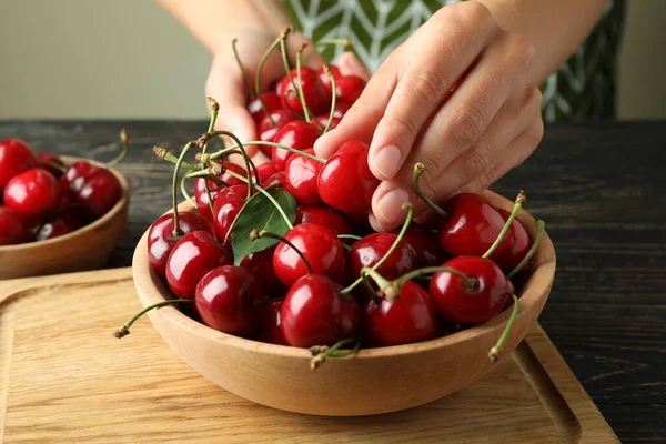 Concept Sweet Berry Red Cherry — Stock Photo, Image