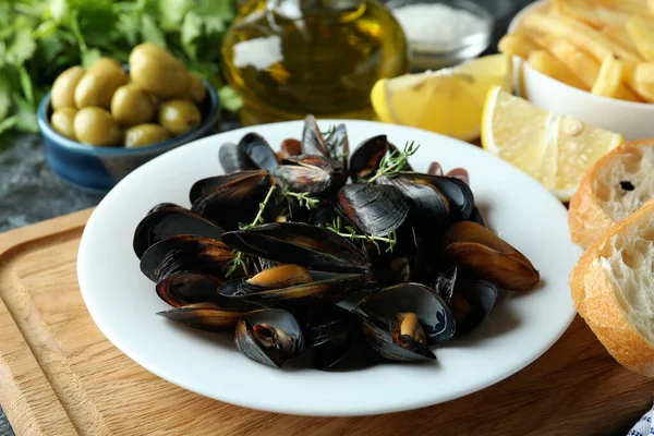 Concept Delicious Food Mussels Close — Stock Photo, Image