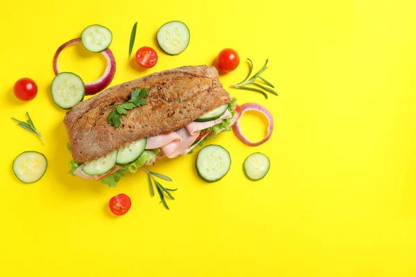 시바타 샌드위치와 배경의 재료들 — 스톡 사진