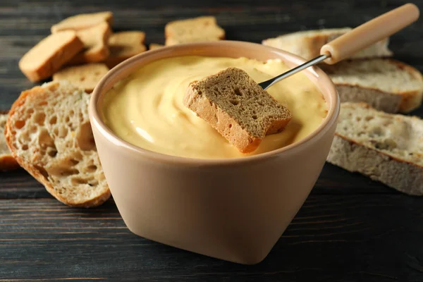 Concepto Deliciosa Comida Con Fondue Mesa Madera — Foto de Stock