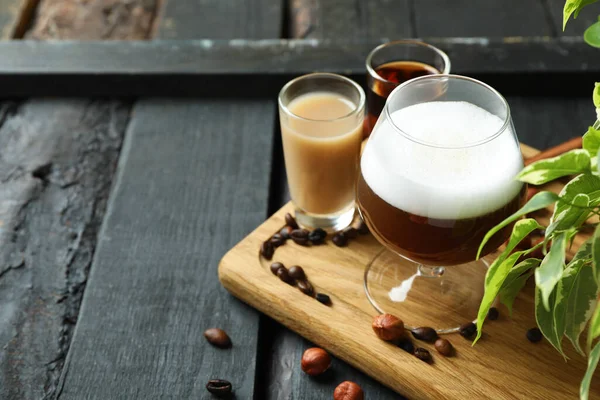 Conceito Deliciosa Bebida Com Café Irlandês Tábua Madeira — Fotografia de Stock