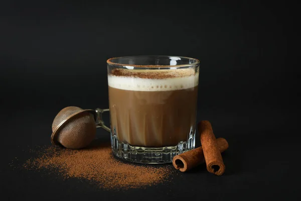 Концепция Вкусного Напитка Ирландским Кофе Черном Фоне — стоковое фото