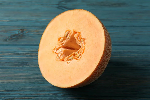Mogen Melon Träbord Närbild — Stockfoto