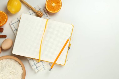 Beyaz arkaplanda tarif kavramı, metin için boşluk