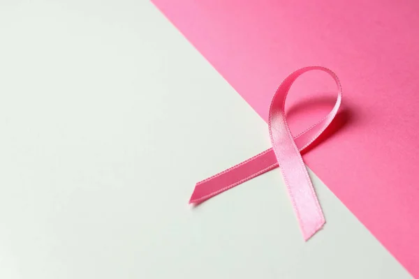双音背景乳腺癌意识带 — 图库照片
