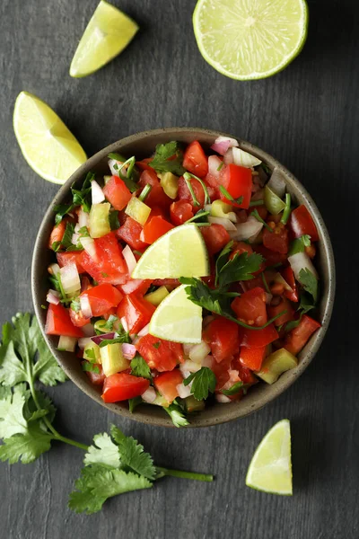 Conceptul Alimentar Mexican Pico Gallo Masa Lemn Inchis — Fotografie, imagine de stoc