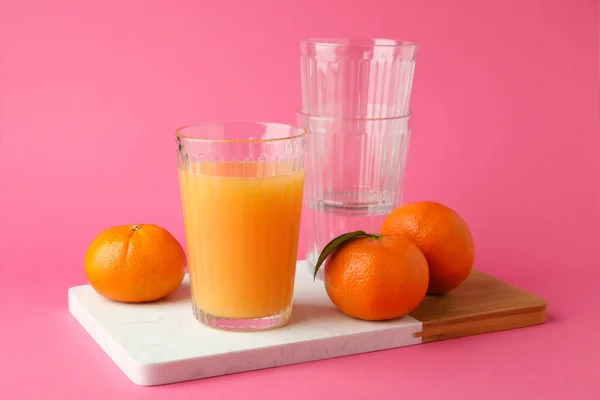 Board Mandarin Juice Ingredients Pink Background — Stock Photo, Image