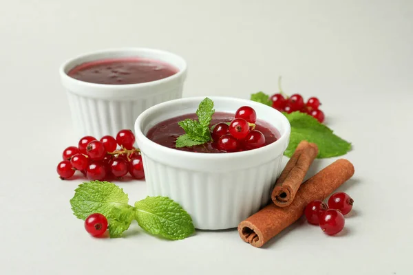 Salsa Arándanos Ingredientes Sobre Fondo Gris Claro — Foto de Stock