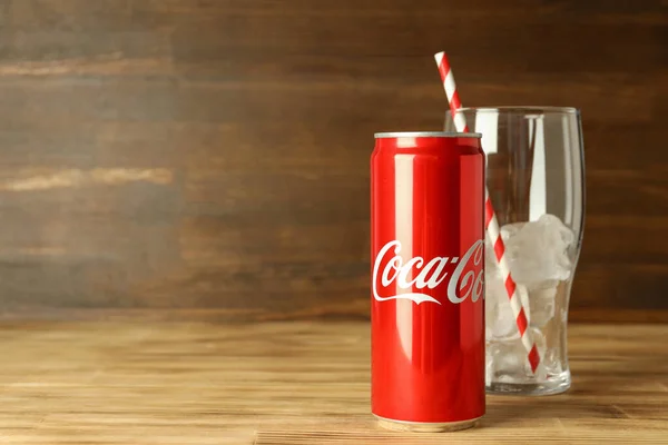 Odessa Ukraine September 2021 Coca Cola Can Glass Ice Straw — Stock Photo, Image