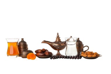 Ramazan öğeleri ve yiyecekler, beyazla izole edilmiş, PNG