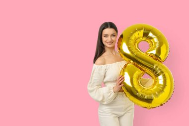 Kadınlar Günü 'nü 8 numaralı balonla işaretliyor.