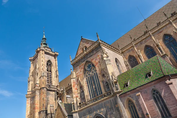 Colmar, Iglesia de San Martín, Alsacia, Francia . — Foto de Stock