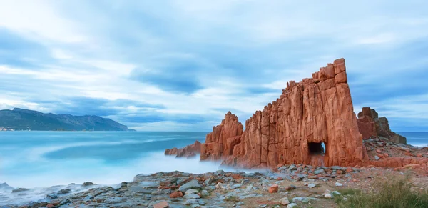 Arbatax, Sardunya İtalya içinde ünlü kırmızı Rock — Stok fotoğraf
