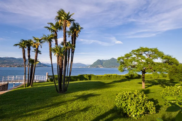 Itálie jezero maggiore Stresa — Stock fotografie