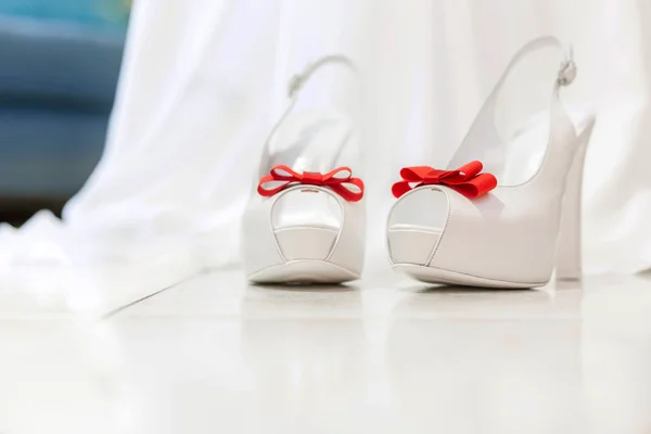 Bride shoes — Stock Photo, Image