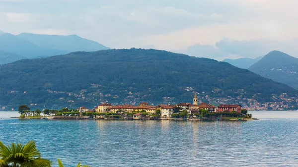 Fischerinsel und Lago Maggiore — Stockfoto