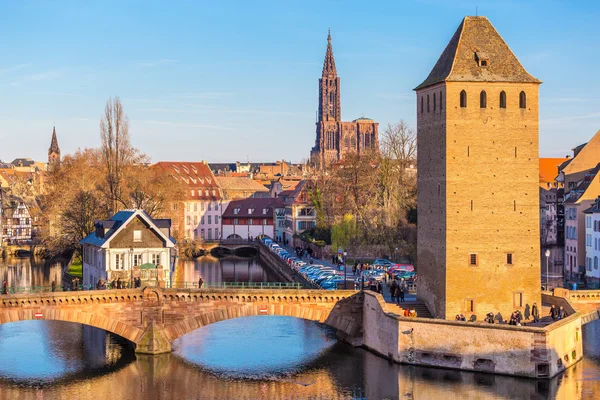 Historische oude brug van Straatsburg, Elzas gebied Petit Frankrijk — Stockfoto