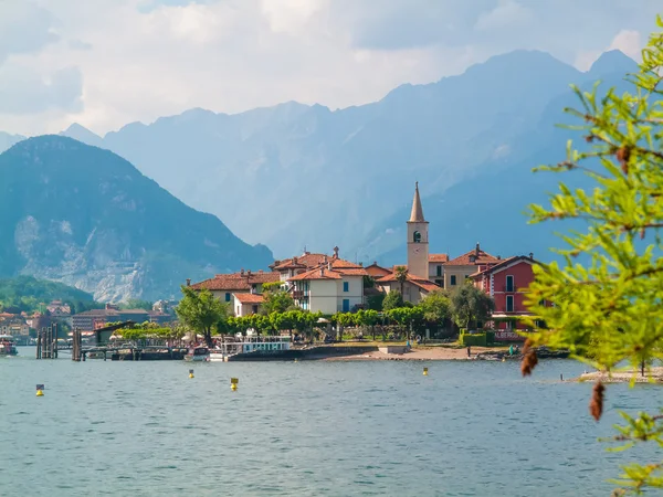 Sjön Maggiore fiskarna ön — Stockfoto