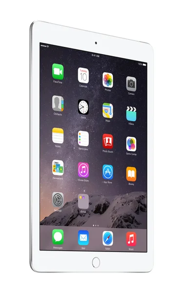 Ασημί Apple ipad 2 αέρα με ios 8, σχεδιάστηκε από την Apple Inc. — Φωτογραφία Αρχείου