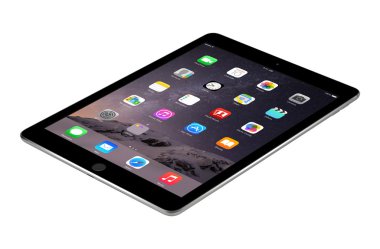 Elma alan gri ipad AIR 2 ile IOS 8 yüzeyde, desi yatıyor