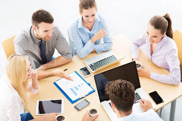 Colegas de trabalho em conferência — Fotografia de Stock