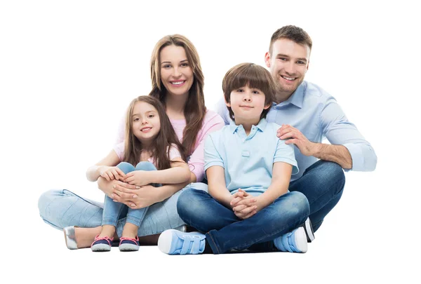 Familia feliz con niños pequeños — Foto de Stock