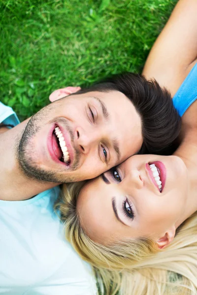 Happy young couple outdoors — Stock Photo, Image