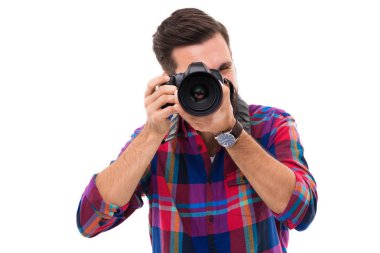 adam ile dijital fotoğraf makinesi