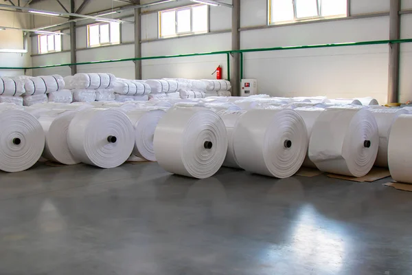 Raw Materials Warehouse Many Large Coils Finished Propylene Hose Made — Stock Photo, Image