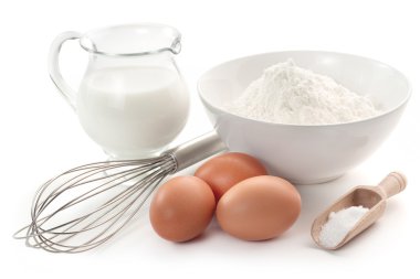 Yumurta, un, süt, şeker ve tel fırçalamak