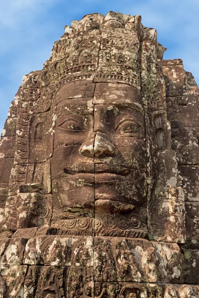 Close up da cabeça de Buda esculpida em pedra — Fotografia de Stock