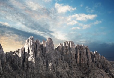 south tyrol bir dağ manzarasına