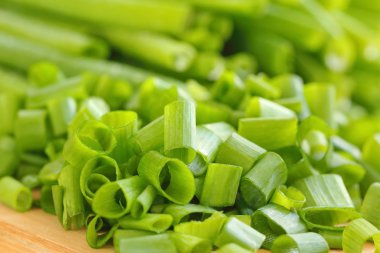 Taze kesilerek taze soğan