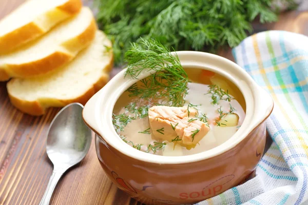 Рыбный суп с лососем — стоковое фото