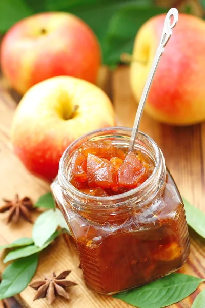 Confiture de pommes aux épices — Photo