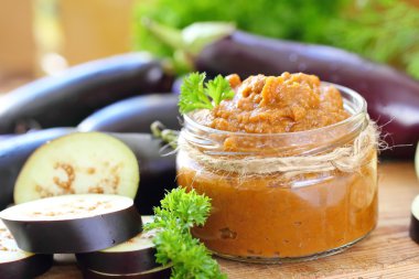 Taze patlıcan havyar