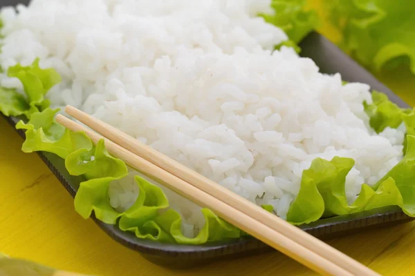 Gotowany ryż z warzywami — Zdjęcie stockowe