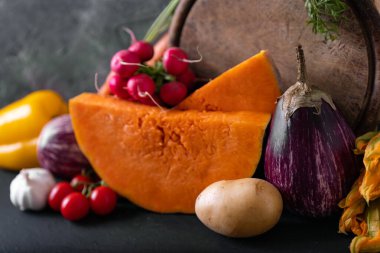 sonbahar sebzeleri ile natürmort