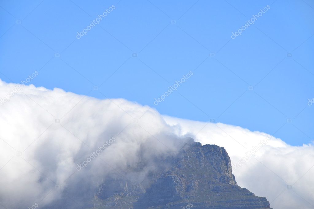 Table Mountain With Table Cloth