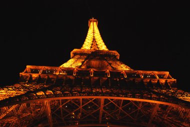 Gece Eyfel Kulesi