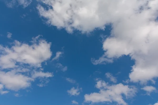 Céu azul fundo — Fotografia de Stock